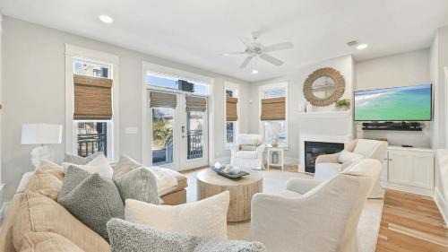 Rosemary Beach Casa | Southern Shores by AvantStay Seacrest Beach Resort Pool