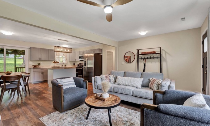 Collegedale Casa | Southern Stay. Comfortable 3-bed, 2-bath renovated home with new furnishings.