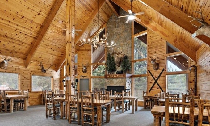 Lowman Cabina | Southfork Lodge Cabin 3