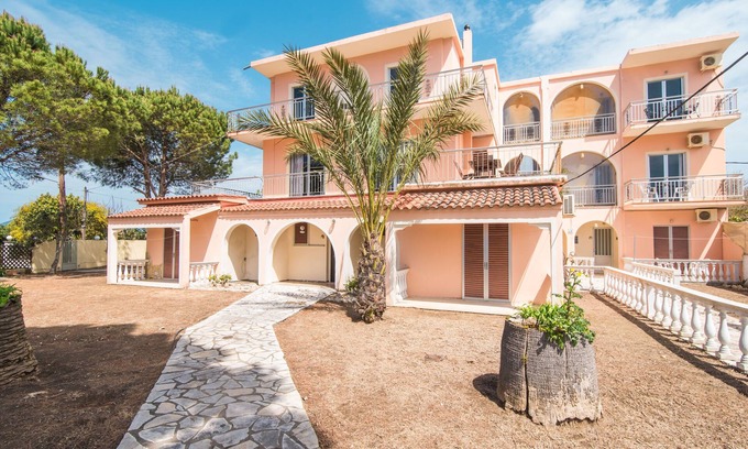Ag. Georgios Apartamento | Southgate 11
