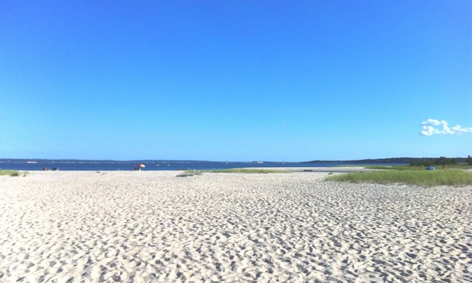 Southold Cabaña | Cottage Southold con Encanto en Goose Neck Estate Area
