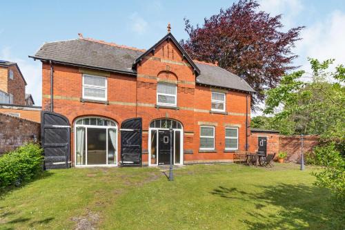 Southport Casa | Southport Coach House