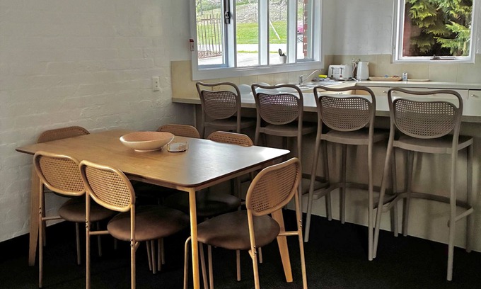 Golden Point Apartamento | Sovereign Stays: Heritage Comfort at Ballarat’s Heartbeat
