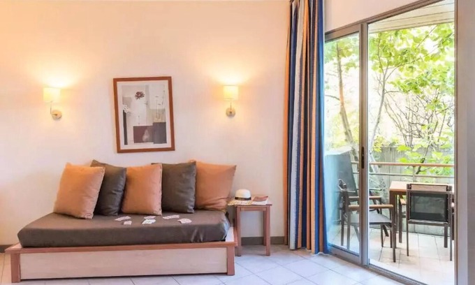 Rouret Apartamento | SOWELL Family Le Vallon*** - Studio 2 Adults + 1 child Twin