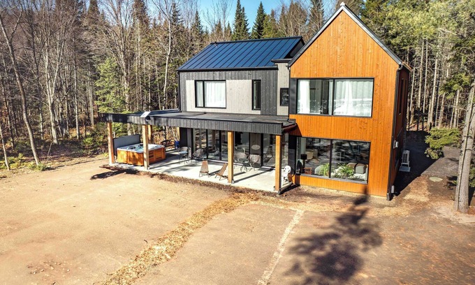Saint-Gabriel-de-Valcartier Chalet De Esquí | Spa & River - Le Saint-Gabriel