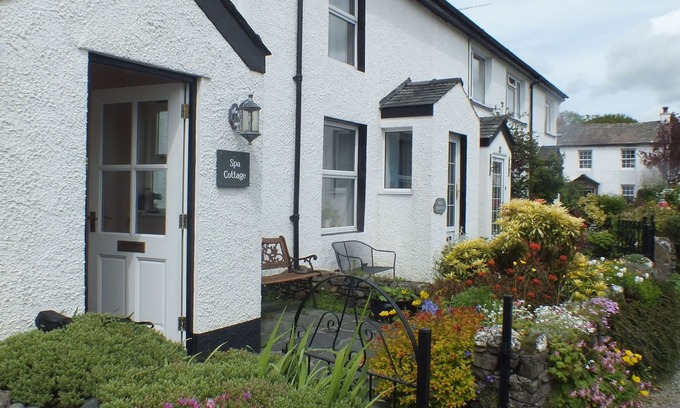 Braithwaite Cabaña | Spa Cottage - a cottage that sleeps 3 guests in 2 bedrooms