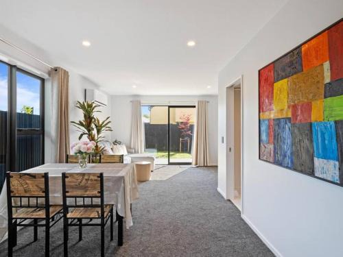 Linwood Casa | Spa Hideaway in Central City with Parking