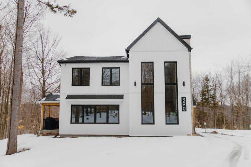 Chertsey Chalet De Esquí | Spa & Lili Lake - Le Borea