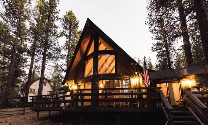 Big Bear Lake Chalet De Esquí | Spa | Near Lake & Village