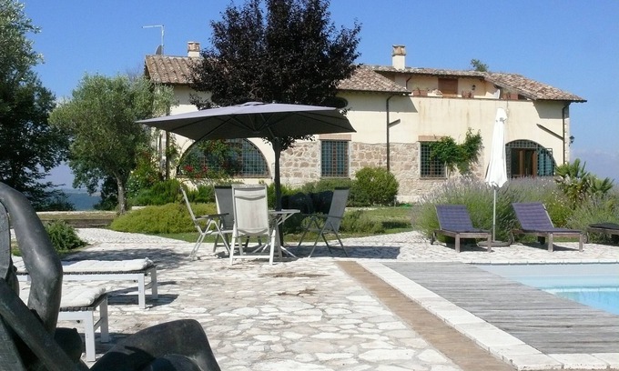 Stimigliano Villa | Espaciosa, lujosa, tranquila, vistas de 360°, piscina, a 1 h de Roma
