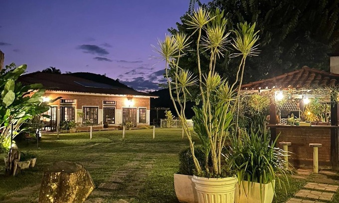 Sao Joaquim da Grama Casa | Una excelente casa. Varios láser opciones !!!