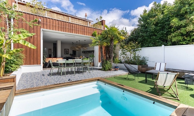 Grand Parc-Paul Doumer Casa | Spacieuse Maison de Ville Pour 8, Avec 4 Chb/4sdb, Piscine et Cheminée