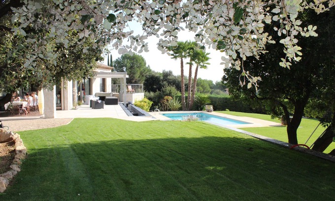 Valbonne Villa | Spacieuse Villa Rénovée Plein sud Sans vis a vis