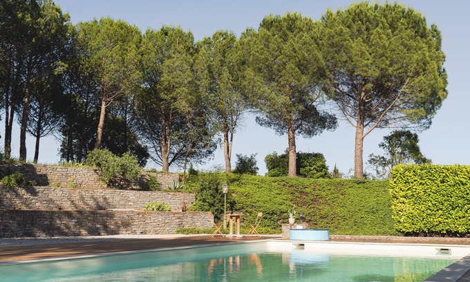 Saint-Julien-les-Rosiers Otro | Spacious luxury with 5 uniquely styled bedrooms for groups of 12 guests ★