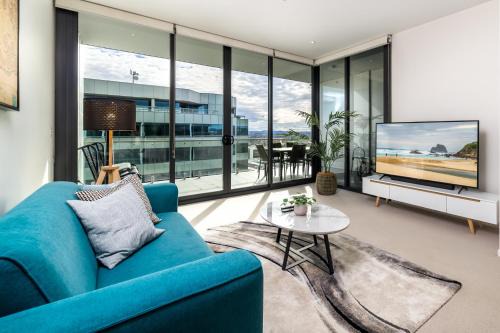 City East Apartamento | Spacious 1-Bed with View in Central Location