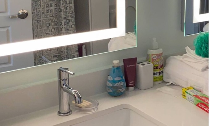 Humble Apartamento | Spacious 1 bedroom in Humble Tx Pool/Gym/Parking/King bedn IAH, Downtown