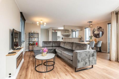 Municipality of Aalsmeer Casa | Spacious 120m2 Water Villa With Sauna Near Amsterdam