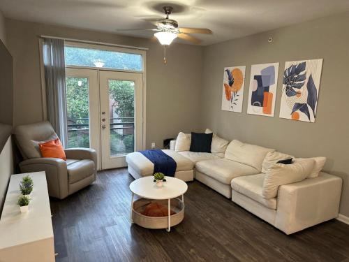 Legacy Park Apartamento | Spacious 1400sf 3bed 2bath Apartment