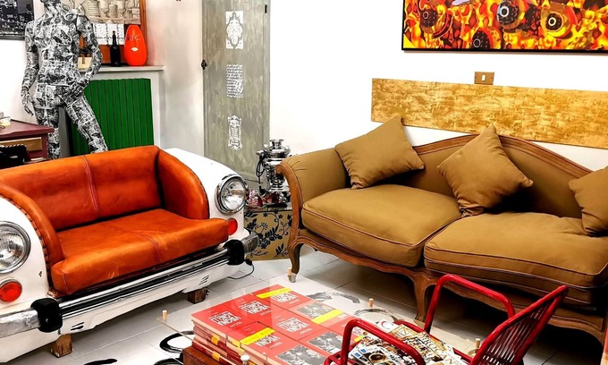 Caiazzo Apartamento | Spacious 150sqm Art Apartment, 2 Baths, up to 6 Guests – Walk to Pepe in Grani