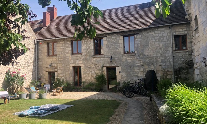 Pontpoint Casa | Spacious 17th century family home I Near Senlis - Chantilly - Paris