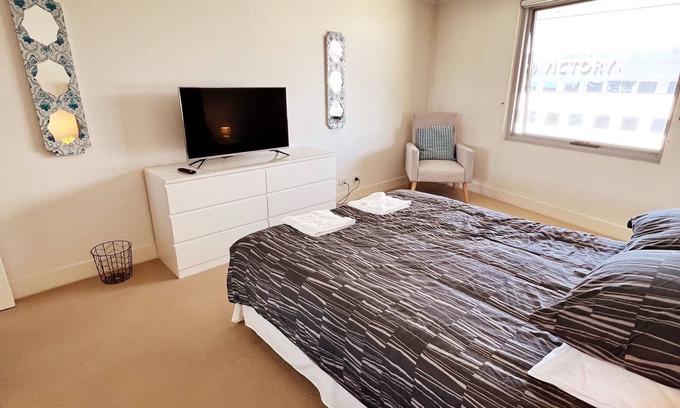 Canberra City Centre Apartamento | Spacious 1bd Penthouse - Close to ANU