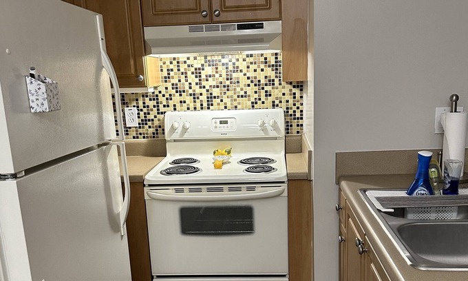 Graysville Apartamento | Spacious 1BR Apt in great location!
