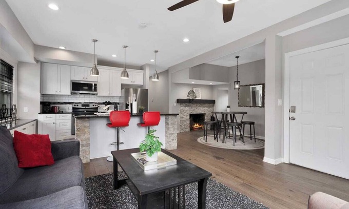 Kansas City Apartamento | Spacious 1st Floor Suite | 2 Private Bedrooms | 65