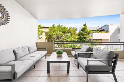 Avalon Beach Apartamento | Spacious 2-Bed 2-Bath Moments from Avalon Beach