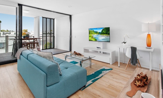 Woolloongabba Apartamento | Spacious 2-Bed Unit With Balcony Next to The Gabba