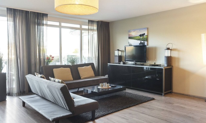 Merenwijk Apartamento | Amplio apartamento en planta baja de 2 habitaciones - Kaag Resort (1)