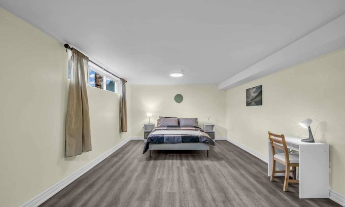 Newtonbrook Casa | Spacious 2 Bedroom Guest Suite in North York