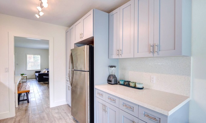 Coral Terrace Casa | Spacious 2-bedroom house with AC, WiFi in beautiful Miami