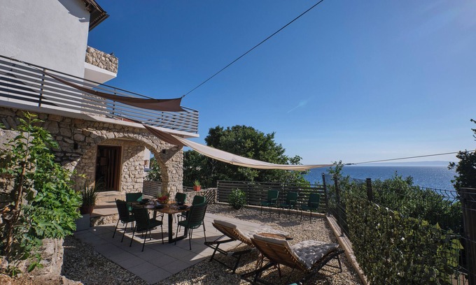 Stara Baska Casa | Spacious 2 bedroom, living room, 2 bathroom house BAYA, with outdoor terraces,