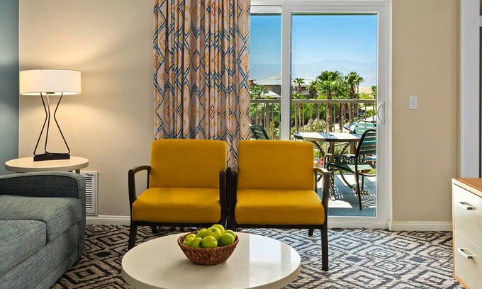 Terra Lago Apartamento | Spacious 2-Bedroom Stay Near Coachella with Pool Access and Full Kitchen