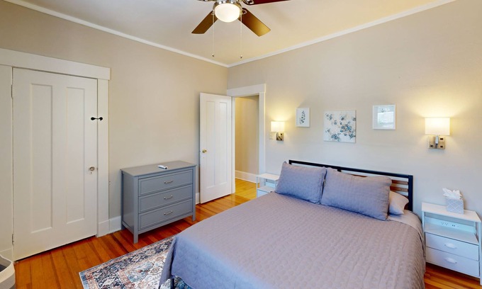 Southbridge Apartamento | Spacious 2 Bedroom 1 Bath apt
