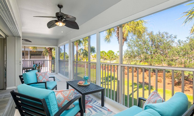 San Carlos Park Condominio | Spacious 2BR, 2BA- Condo in private gated community over looking golf course!