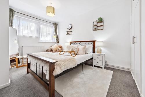 Haggerston Apartamento | Spacious 3-Bed Apt near Shoreditch with Parking