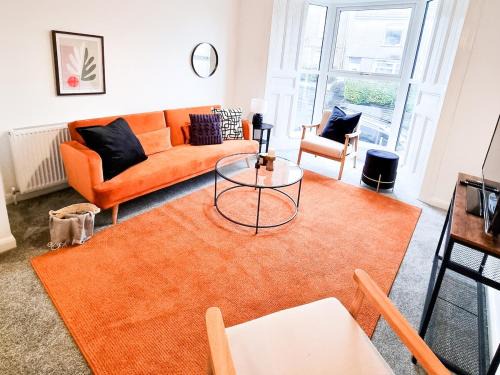 Castle Apartamento | Spacious 3 Bed Home in the heart of Swansea