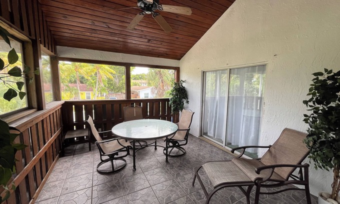 Central Oakland Park Apartamento | Spacious 3-bedroom with AC and WiFi in brilliant Fort Lauderdale