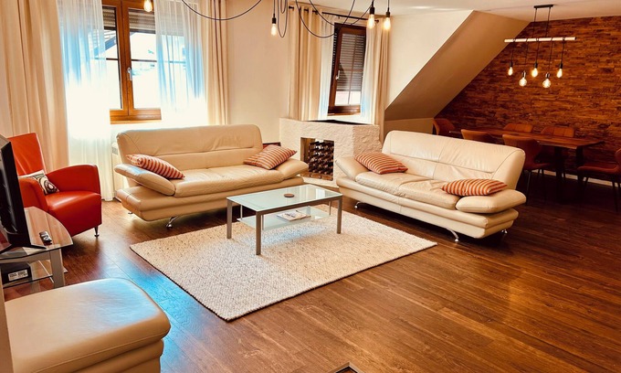 Mondsee Apartamento | Spacious 3-bedroom apartment with AC in charming Mondsee