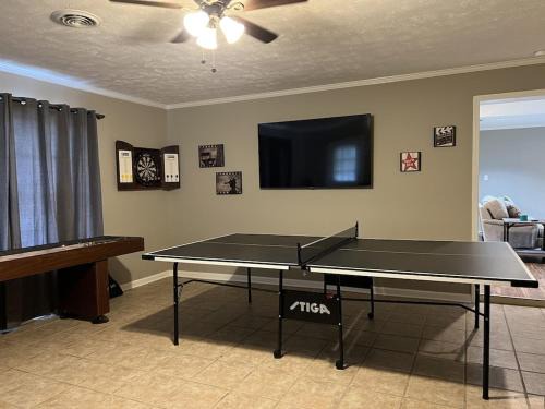 Pearl Casa | Spacious 3 bedroom home near Amphitheater/Baseball/shopping and much more