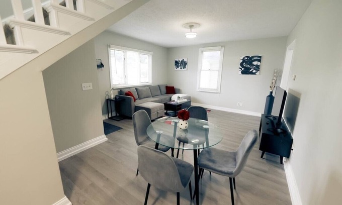 Terre Haute Casa | *Spacious 3-Bedroom~Deck*Firepit*Grill~12-Points