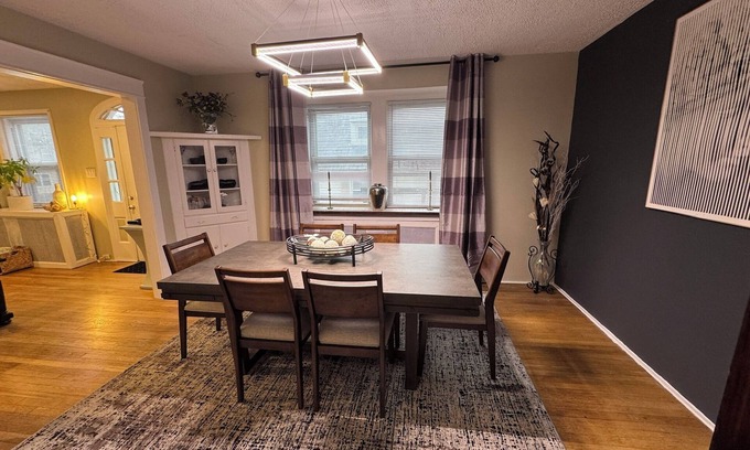 Upper Darby Casa | Spacious 3BR/1BA house with WiFi and Parking in Pleasant Upper Darby.