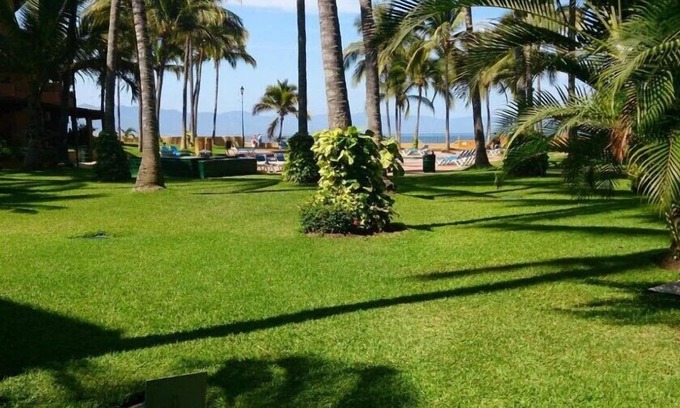 Zona hotelera Hotel | Spacious 3BR Condo a Short Ride to Villa del Mar Beach