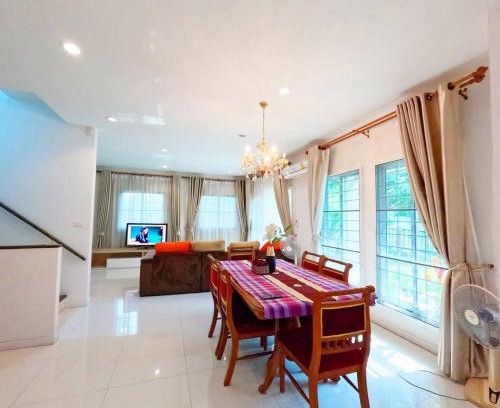Sai Mai Complejo | Spacious 3BR Family Home for Rent-Delight at Scene Vilage, Saimai, Bangkok