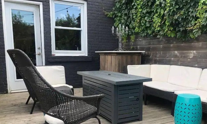 Saint Clair West Village Casa | Spacious 3BR Hm - Midtown Gem - Ideal for Families - Steps 2 Everything