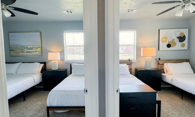 Business District Apartamento | Spacious 3BR Oasis Rainshower Mins to Downtown