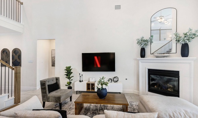 Royse City Casa | Spacious 4-bed house in lovely Royse City Corporate Stays Private backyard