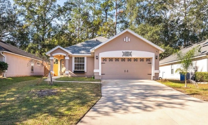 Northside Casa | Spacious 4-Bed Oasis with Patio & Games in Quiet Area