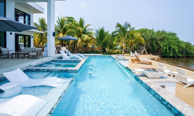 Placentia Villa | Spacious 4-Bed Villa in Placencia Village w/ Pool!